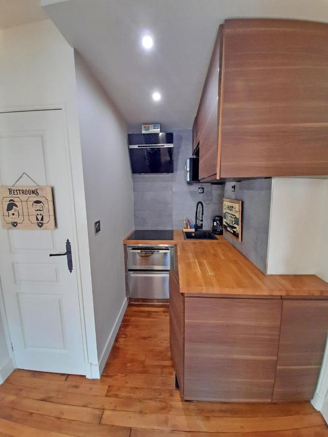 Ferienwohnung Tres Beau 2P Avec Vaste Sejour Ensoleille - A 50 M Du Metro Du Marche Et De La Mairie Clichy Exterior foto